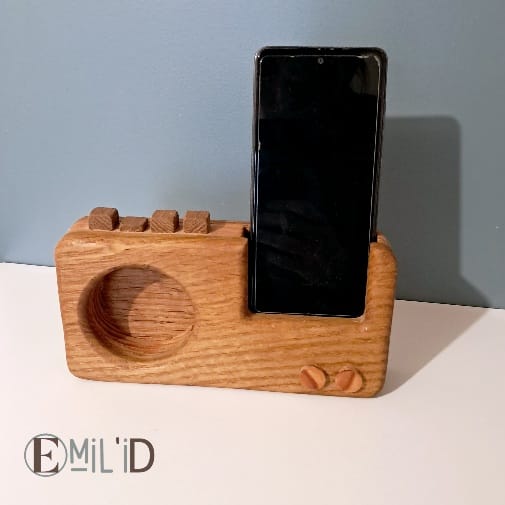 enceinte en bois style radio